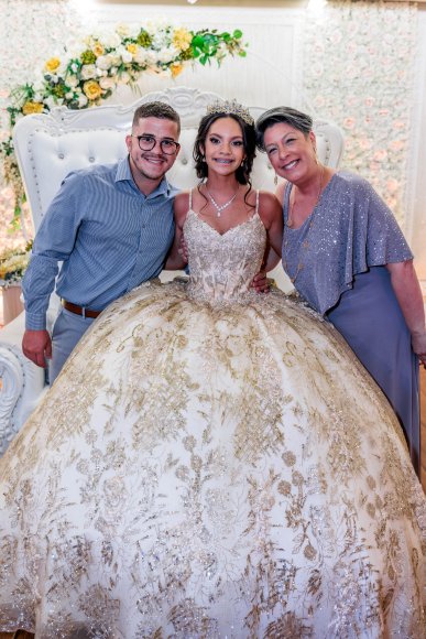 Â© Candid Memories By Ken Frazier