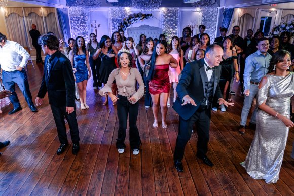 Â© Candid Memories By Ken Frazier