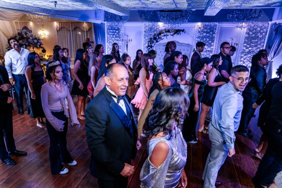 Â© Candid Memories By Ken Frazier