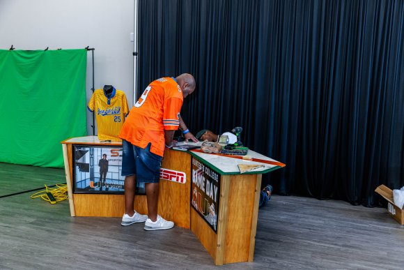 Â© Candid Memories By Ken Frazier