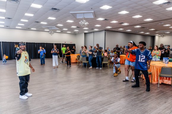 Â© Candid Memories By Ken Frazier