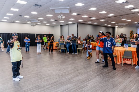 Â© Candid Memories By Ken Frazier