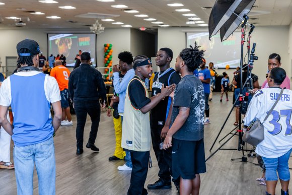 Â© Candid Memories By Ken Frazier