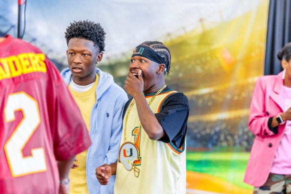 Â© Candid Memories By Ken Frazier