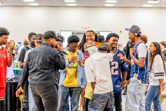 Â© Candid Memories By Ken Frazier