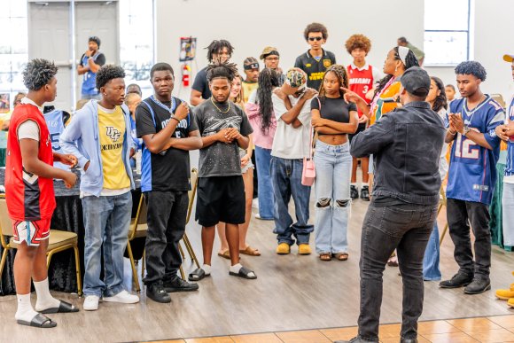 Â© Candid Memories By Ken Frazier