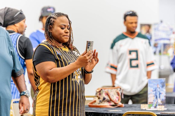 Â© Candid Memories By Ken Frazier