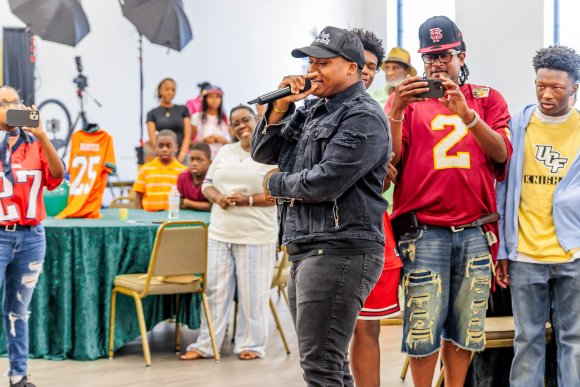 Â© Candid Memories By Ken Frazier