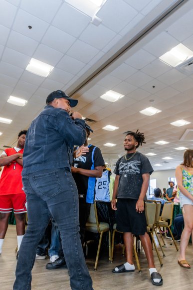 Â© Candid Memories By Ken Frazier