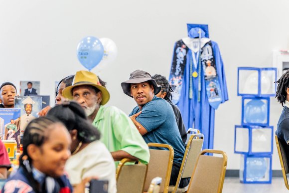 Â© Candid Memories By Ken Frazier