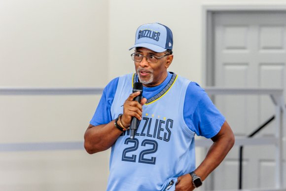 Â© Candid Memories By Ken Frazier