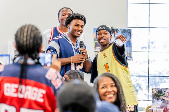 Â© Candid Memories By Ken Frazier