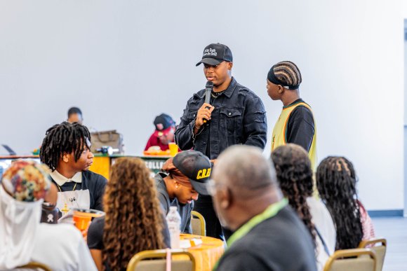 Â© Candid Memories By Ken Frazier