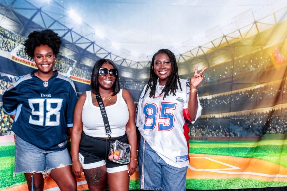 Â© Candid Memories By Ken Frazier