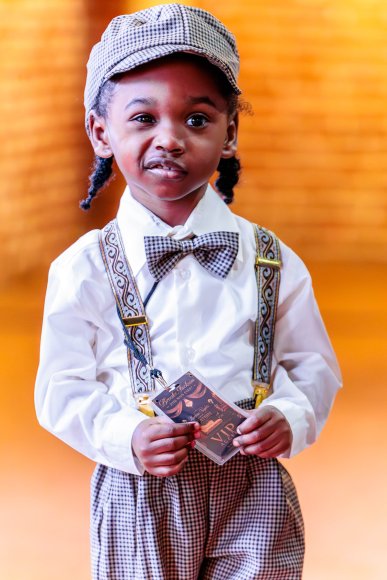 Â© Candid Memories By Ken Frazier