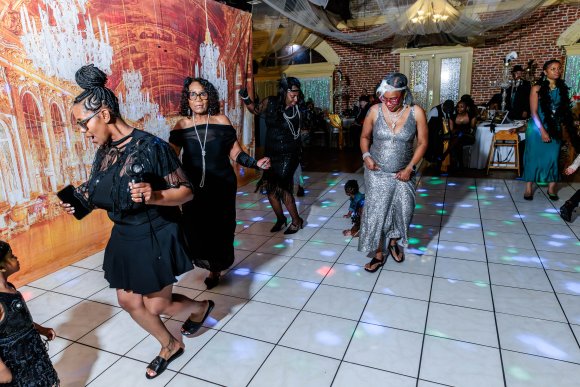 Â© Candid Memories By Ken Frazier
