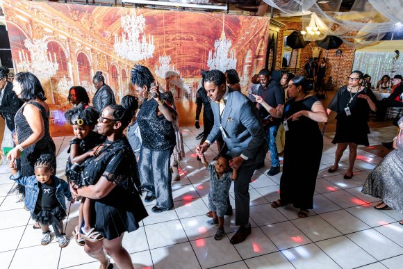 Â© Candid Memories By Ken Frazier