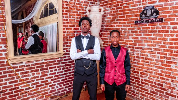 Â© Candid Memories By Ken Frazier