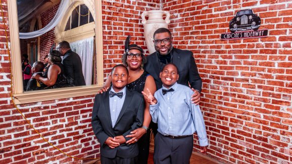 Â© Candid Memories By Ken Frazier