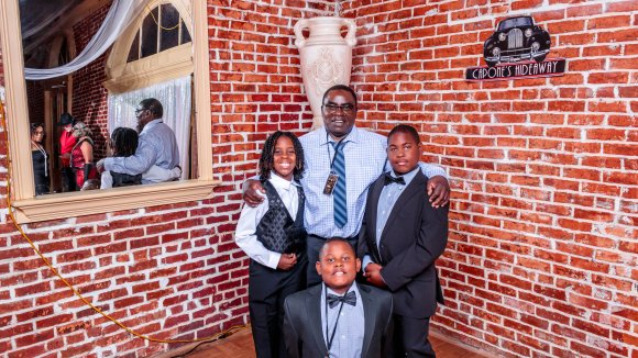 Â© Candid Memories By Ken Frazier