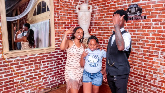 Â© Candid Memories By Ken Frazier
