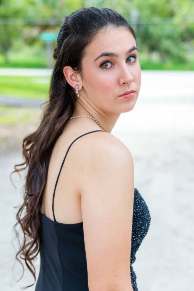 Piper gets ready for her 8th Grade dance