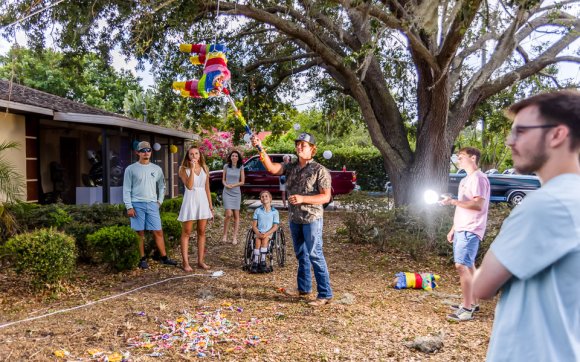 Â© Candid Memories By Ken Frazier