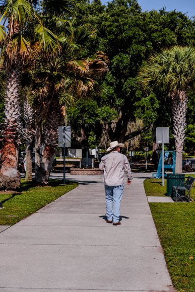 Â© Candid Memories By Ken Frazier