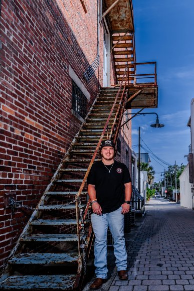 Â© Candid Memories By Ken Frazier