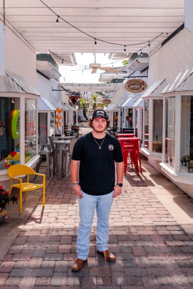 Â© Candid Memories By Ken Frazier