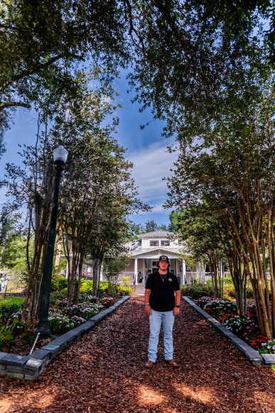 Â© Candid Memories By Ken Frazier