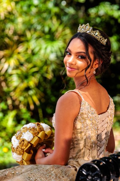 Â© Candid Memories By Ken Frazier