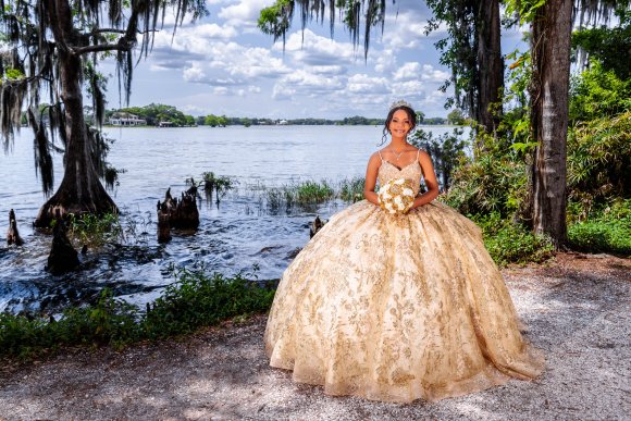 Â© Candid Memories By Ken Frazier