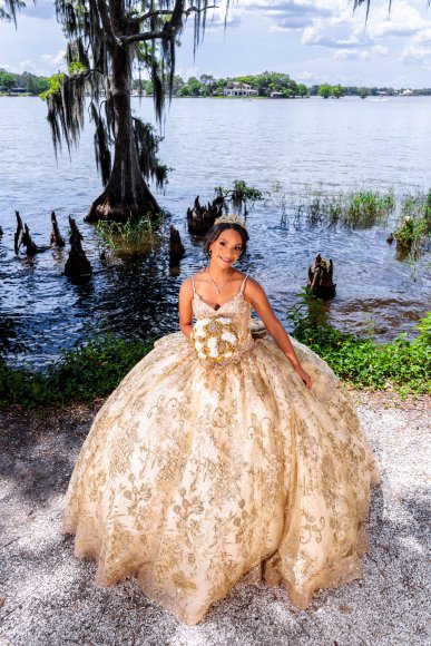 Â© Candid Memories By Ken Frazier