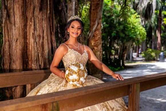 Â© Candid Memories By Ken Frazier