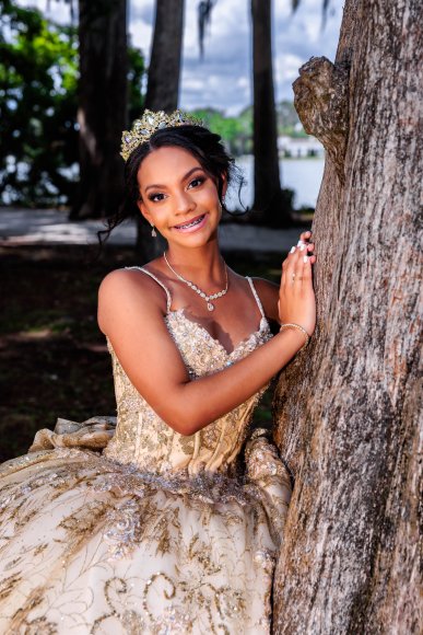 Â© Candid Memories By Ken Frazier