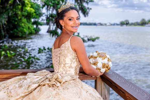 Â© Candid Memories By Ken Frazier