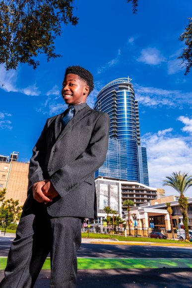 Â© Candid Memories By Ken Frazier