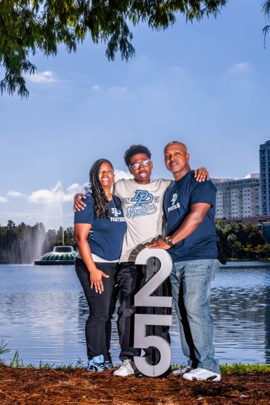 Â© Candid Memories By Ken Frazier