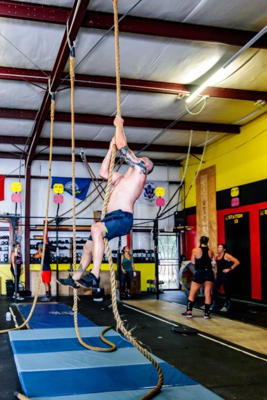 Â© Candid Memories By Ken Frazier