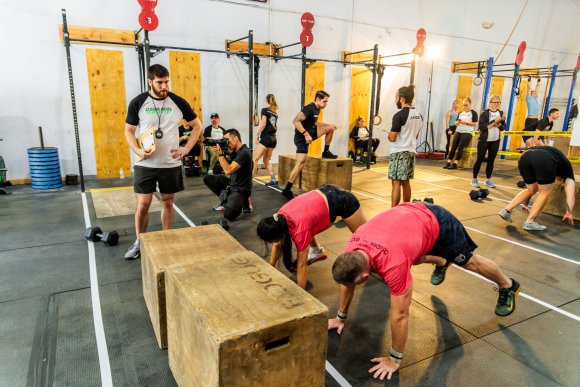 Â© Candid Memories By Ken Frazier