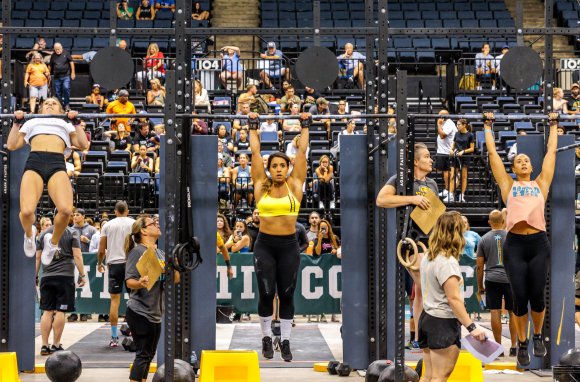 Â© Candid Memories By Ken Frazier