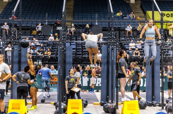 Â© Candid Memories By Ken Frazier