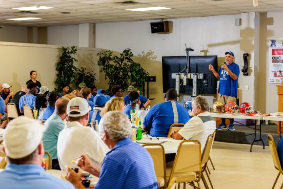 Â© Candid Memories By Ken Frazier