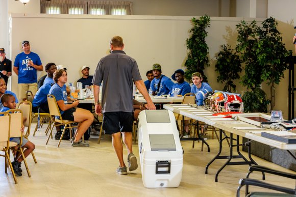 Â© Candid Memories By Ken Frazier