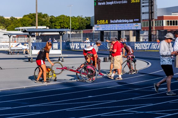 Â© Candid Memories By Ken Frazier