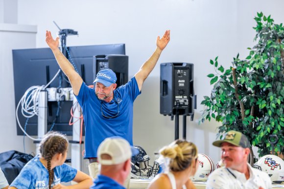 Â© Candid Memories By Ken Frazier