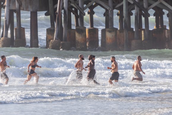 Â© Candid Memories By Ken Frazier