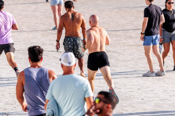 Â© Candid Memories By Ken Frazier