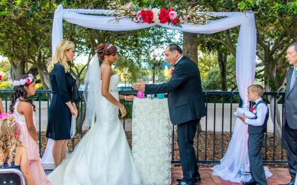 ©2018 Candid Memories By Ken Frazier